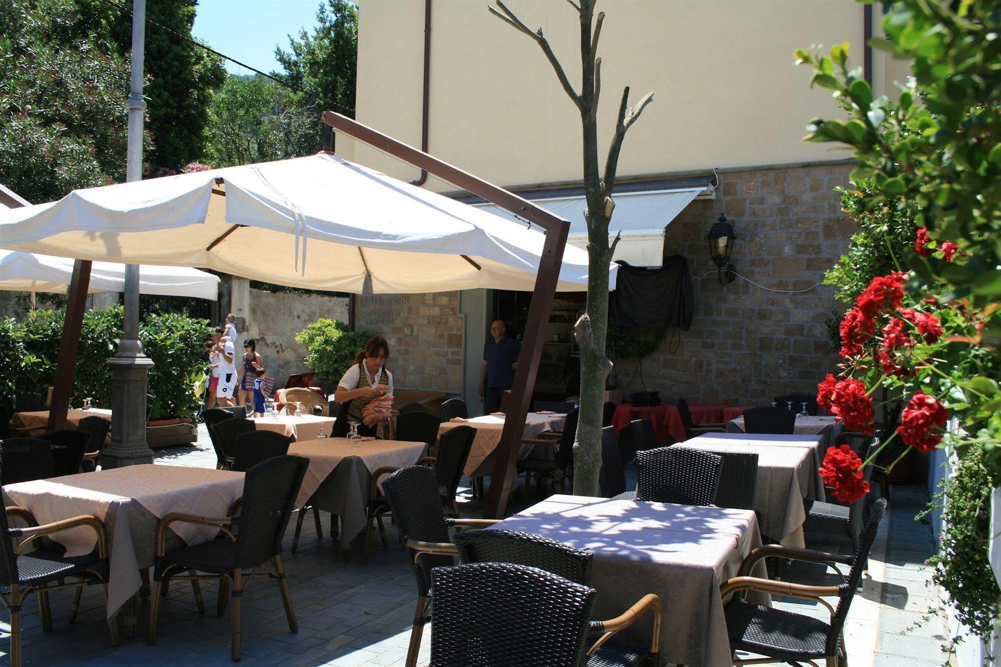 Hotel La Pergola Santa Maria di Castellabate Exterior foto